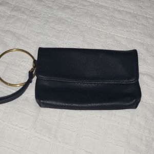Black wristlet